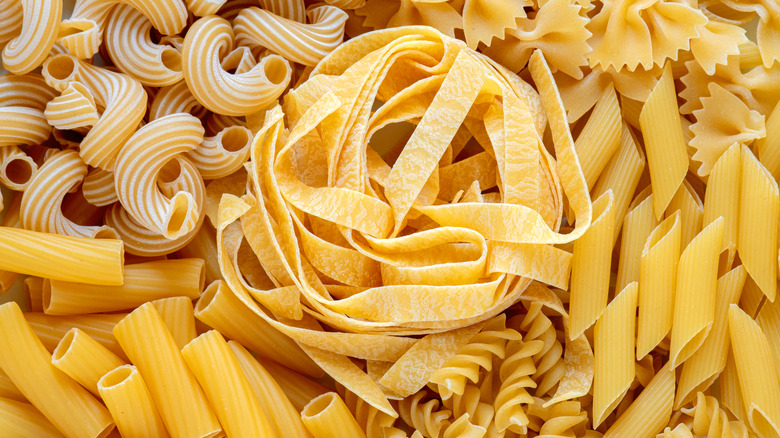 Whole Grain Foods vs. Refined Pasta